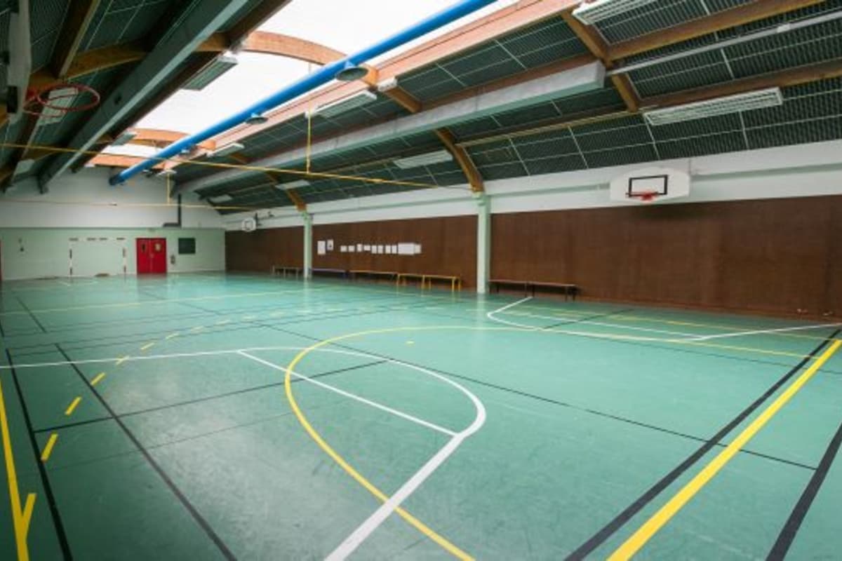 Gymnase - 61, rue Archereau - Rénovation du gymnase