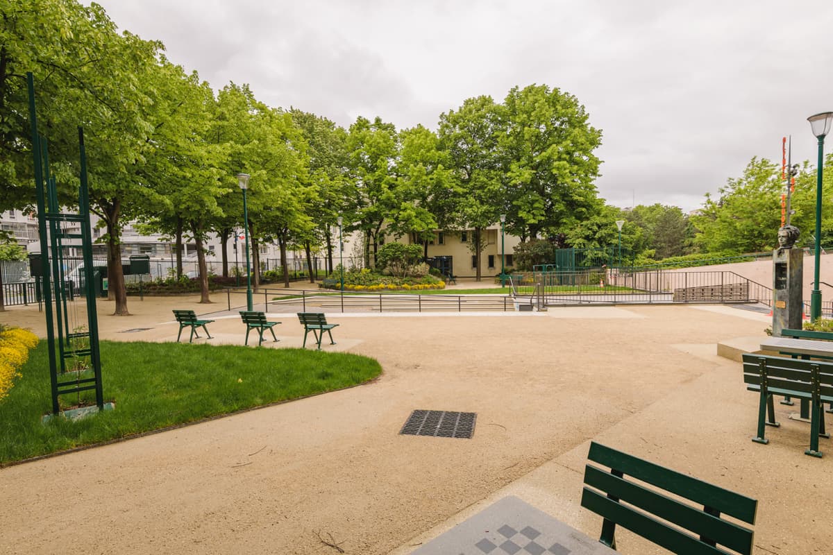 Square Marcel Rajman - 13, rue Merlin - Travaux de réaménagement et modernisation