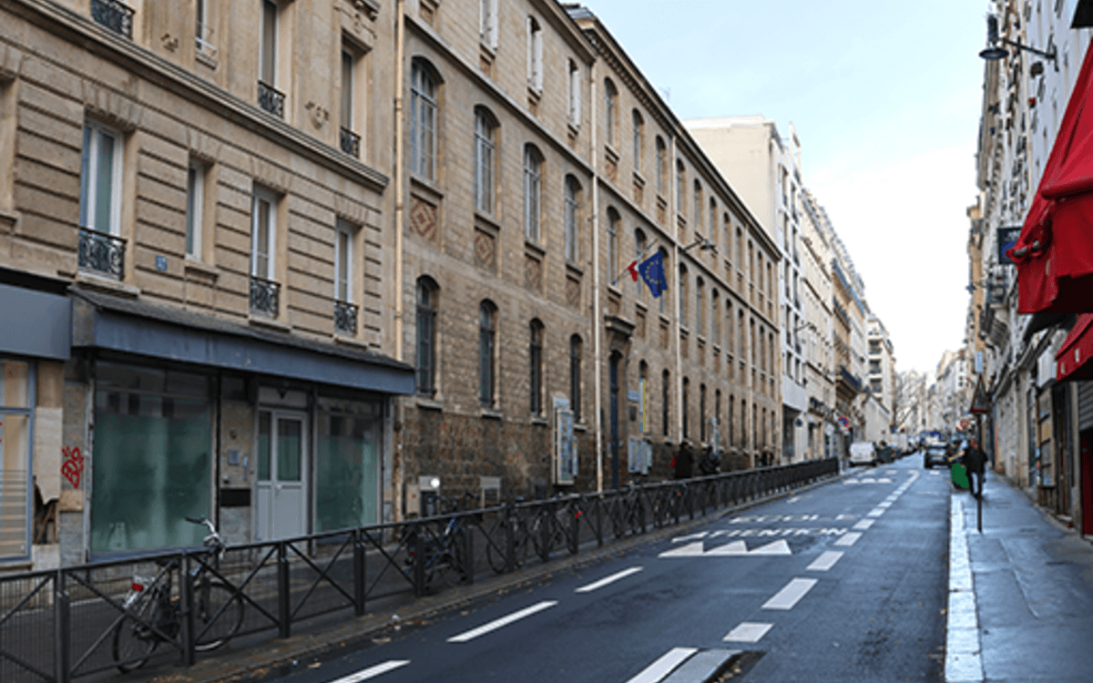 Rue Alexandre Dumas - Chaussée