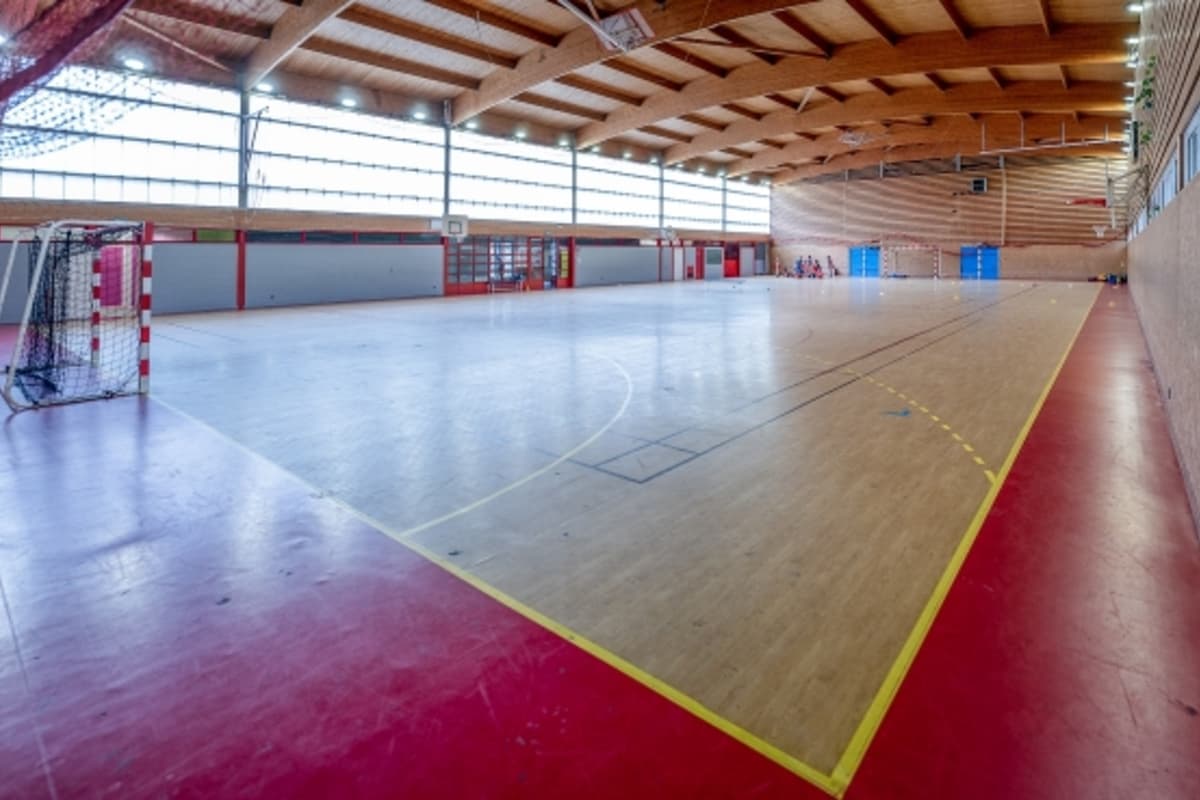 Gymnase Le Vau - R2novation des locaux du personnel
