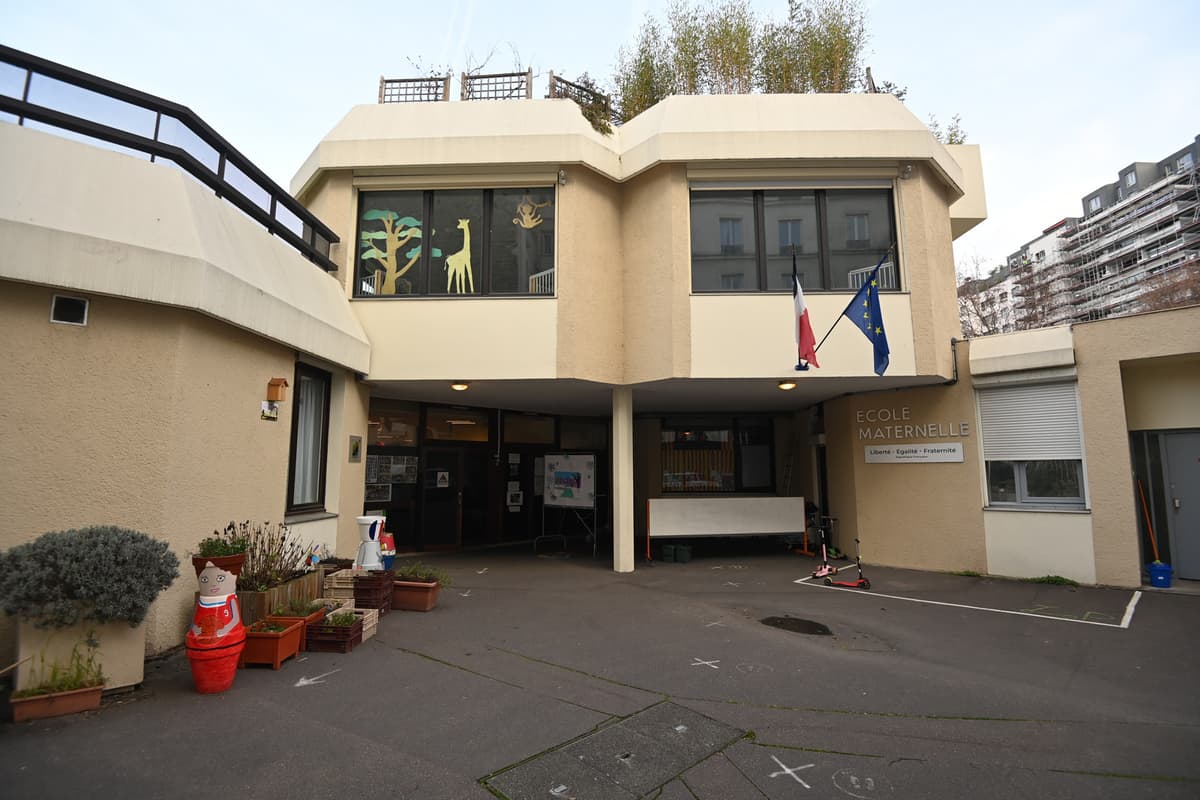 EM 83, rue Mademoiselle - Adduction d'eau