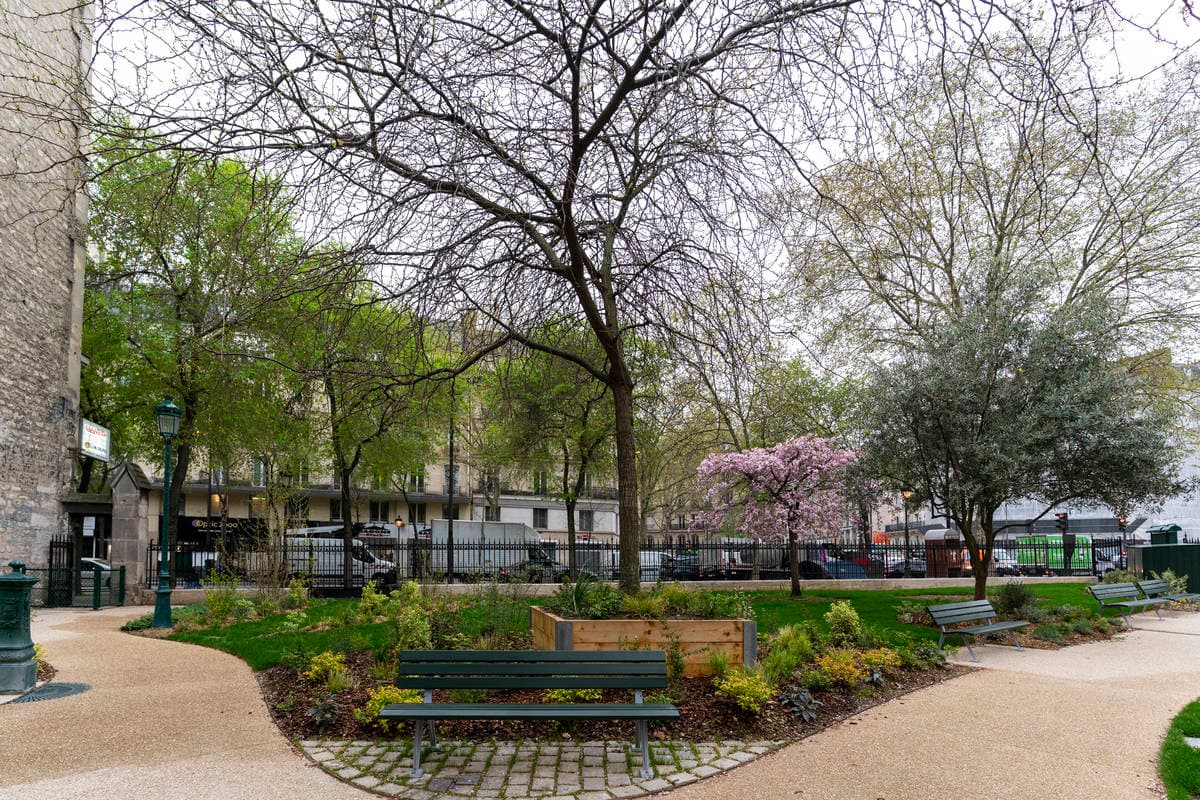 Square Saint-Laurent - 68, boulevard de Magenta - Aménagement du square Saint-Laurent