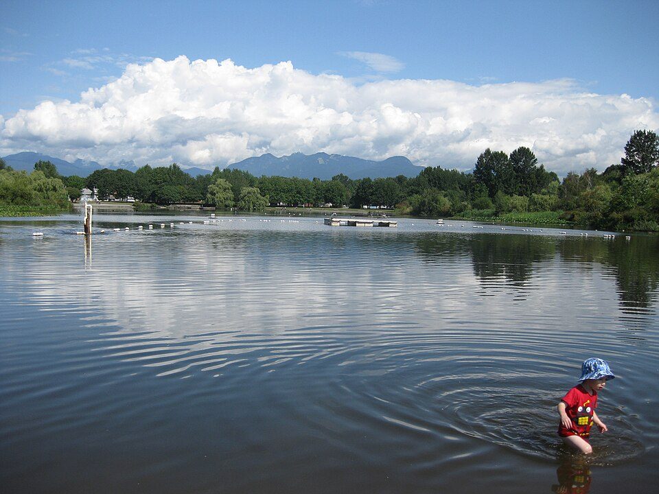 Trout Lake (John Hendry Park)